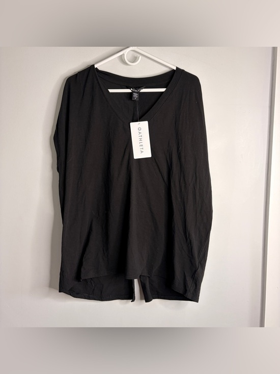 Athleta Tops - Athleta Outbound Twist Tee Black V-Neck Sleeveless Top